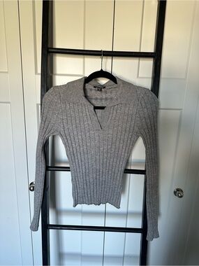 Express Gray Ribbed V-Neck Collared Sweater